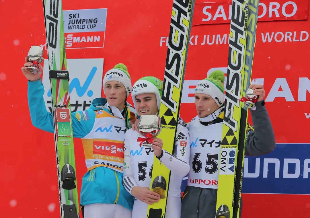 Slovenia devastante nella seconda gara di Sapporo. Vince Damjan su Prevc e Kranjec