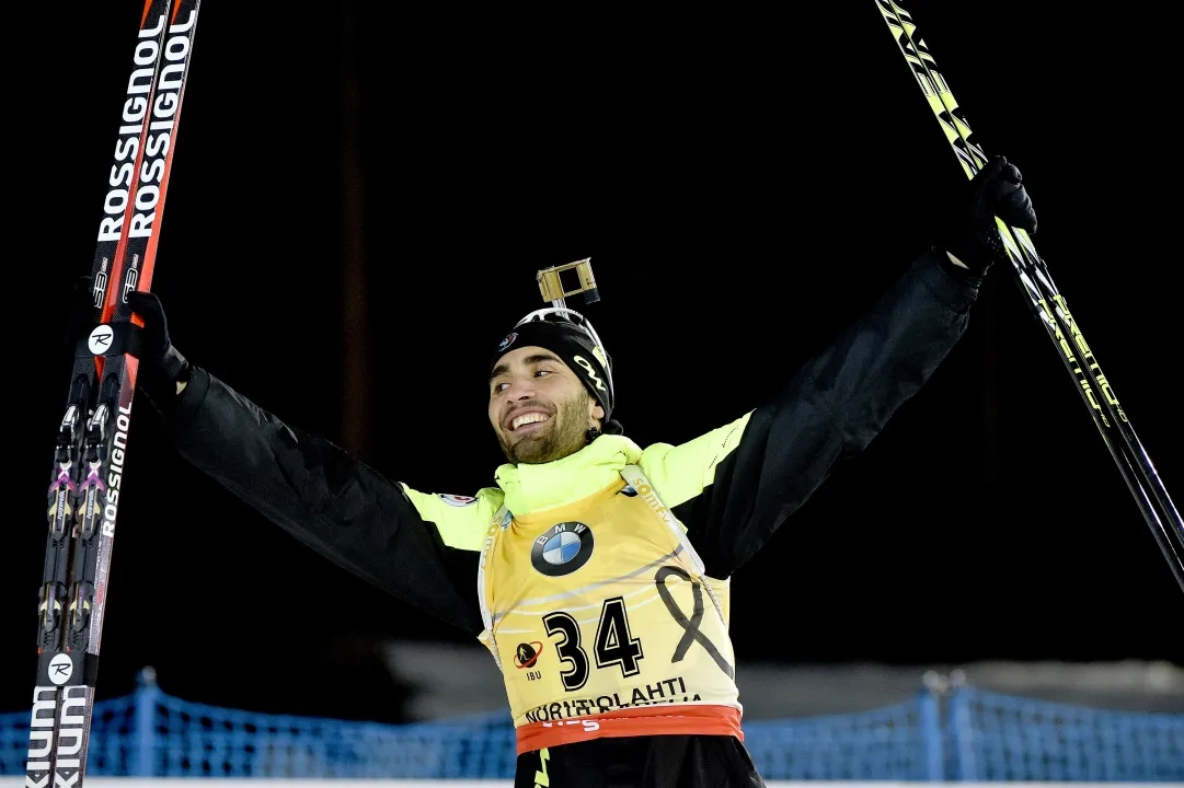 Nella sprint di Khanty-Mansiysk Martin Fourcade vince con uno 'zero' da record. La Sfera di cristallo distante 3 punti