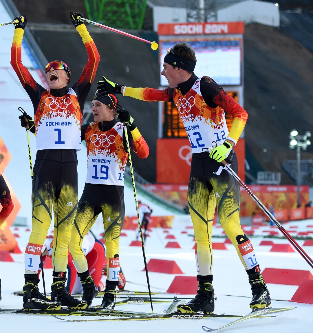 Tripletta della Germania nella gundersen di Oberwiesenthal, decimo Samuel Costa