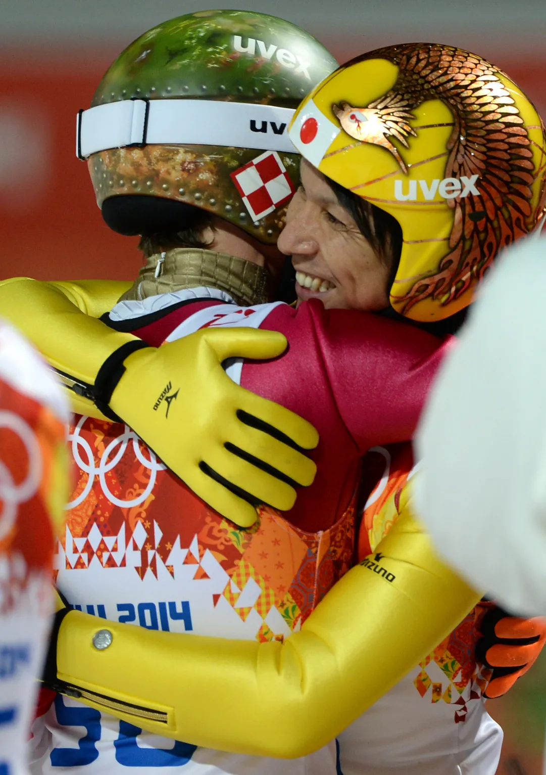 Doppietta olimpica per Kamil Stoch, entra nella leggenda con Noriaki Kasai