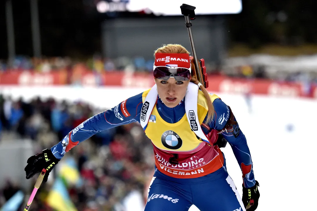 Gabriela Soukalova regina del poligono di Ruhpolding. Sua la mass start