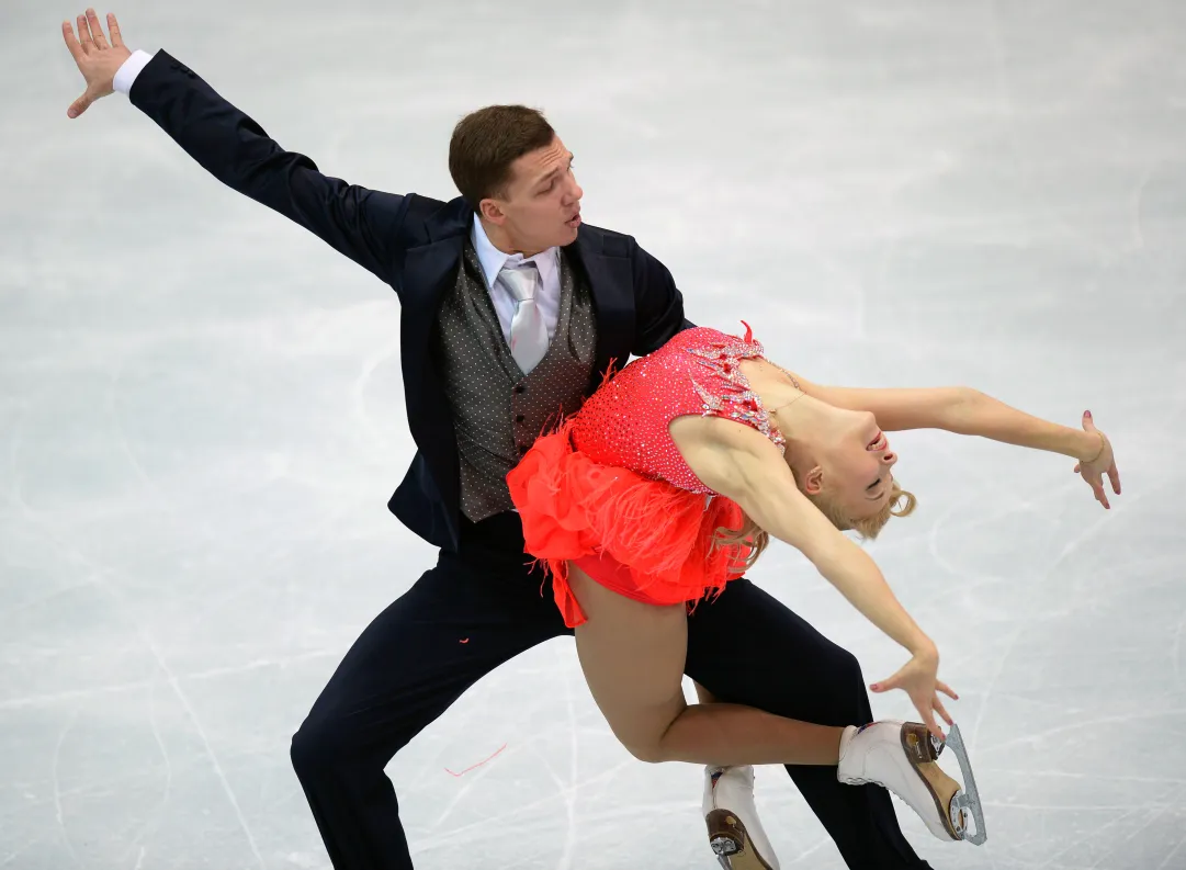 Bobrova/Soloviev ipotecano nella short-dance la vittoria della Rostelecom Cup