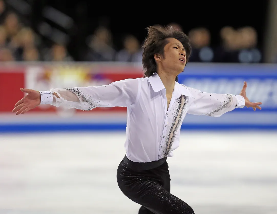 Tatsuki Machida detta legge nel programma corto di Skate America