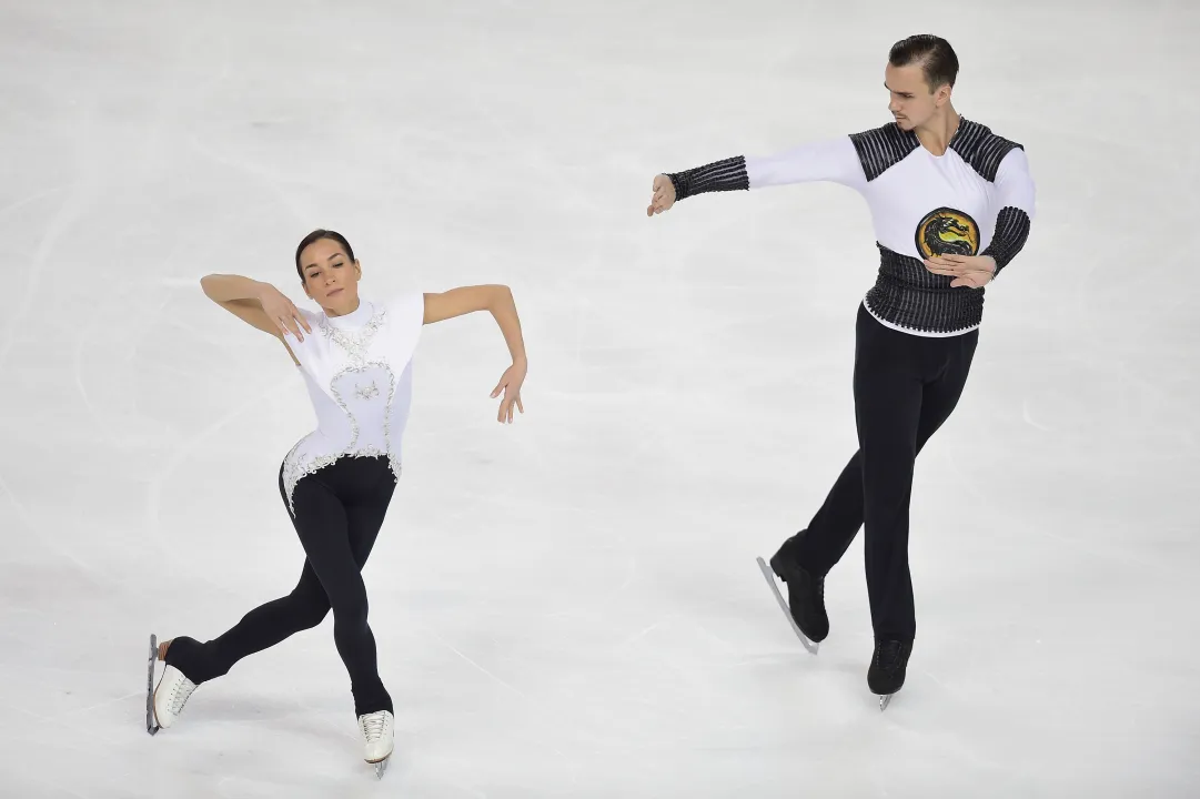 Stolbova/Klimov oltre le settanta lunghezze nel corto del Trophèe Eric Bompard di Bordeaux