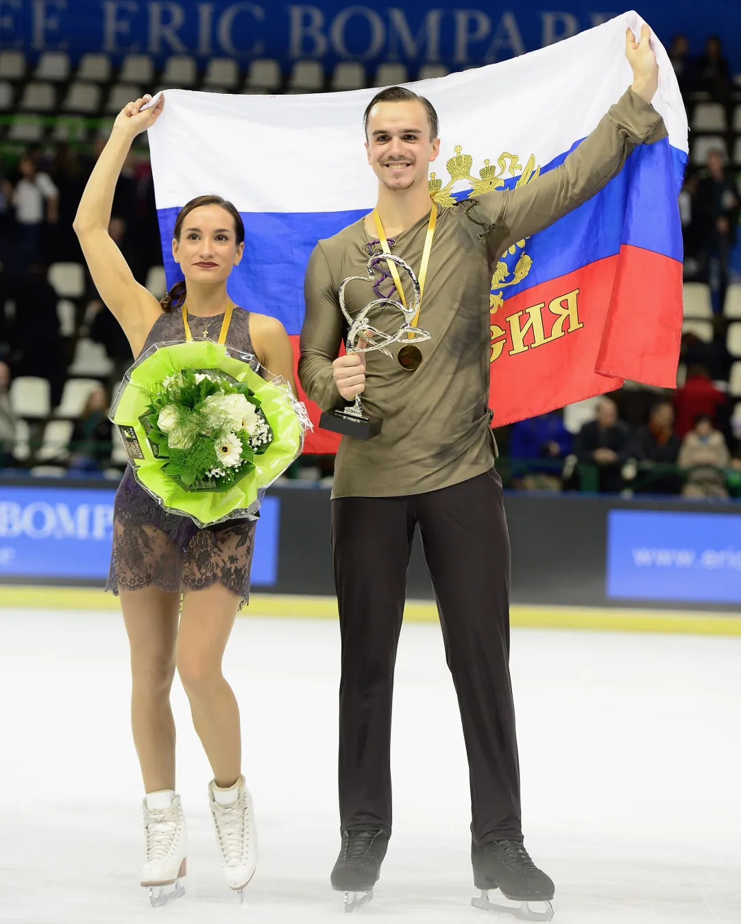 Coppie di artistico qualificate per la finale del Grand Prix e classifiche all-time per nazioni