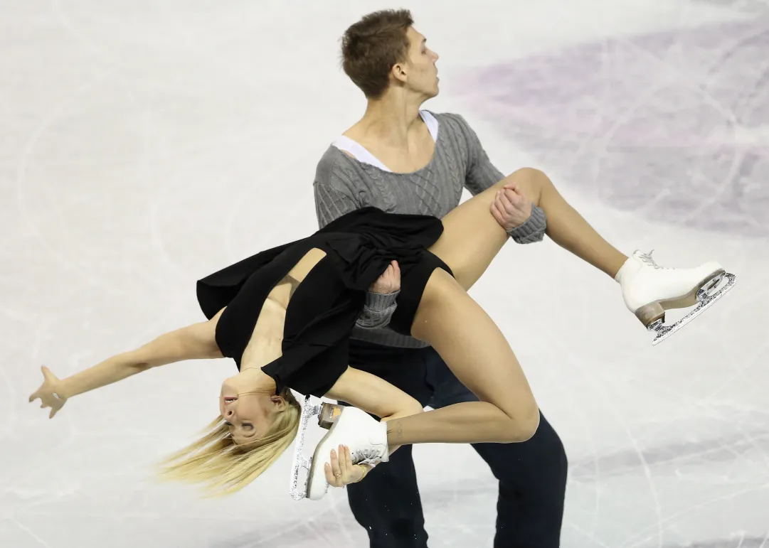 Impressionante prova di forza di Bobrova/Soloviev nell'ICE STAR di Minsk