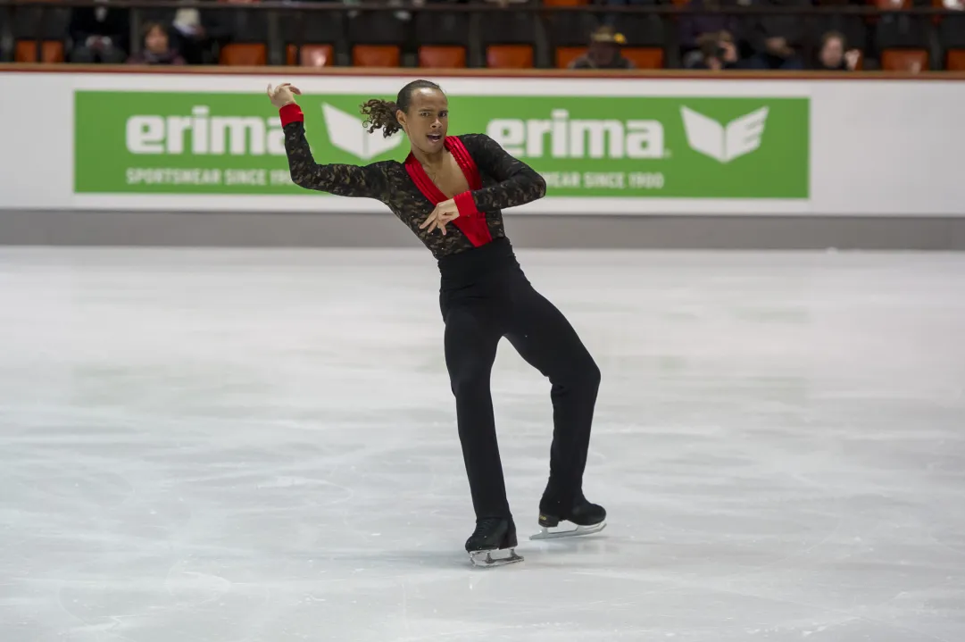 Elladj Balde fa saltare il banco nel Nebelhorn Trophy di Oberstdorf