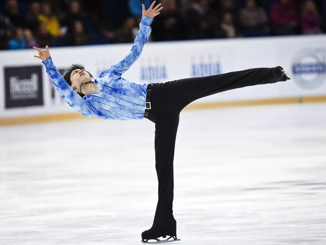 Luci e ombre nel programma corto di Yuzuru Hanyu, leader del Finlandia Trophy