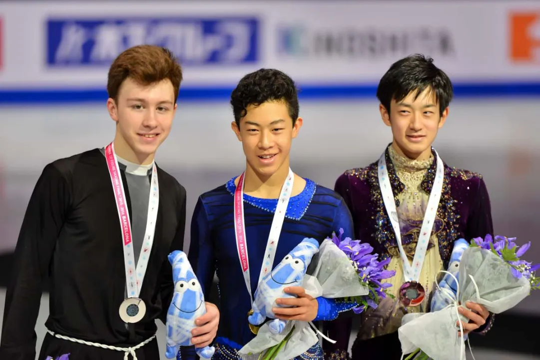 Nathan Chen vince l'opaca finale maschile del circuito Junior Grand Prox