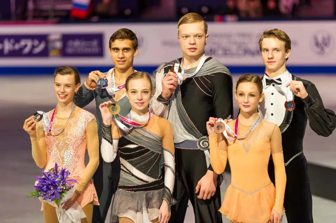 I russi Borisova/Sopot trionfano nella finale delle coppie di Junior Grand Prix. Storico podio per la Repubblica Ceca