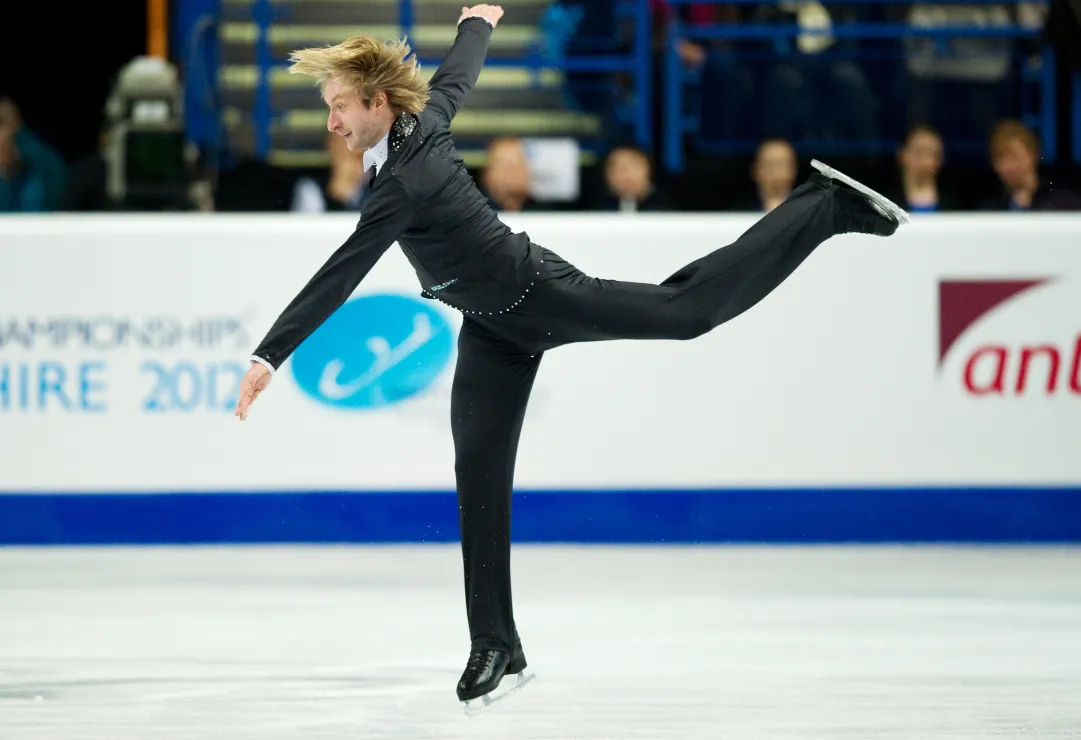 Evgeni Plushenko in grande spolvero nella Volvo Cup di Riga