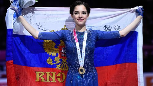 Evgenia Medvedeva in scia a Yu-Na Kim e Adelina Sotnikova