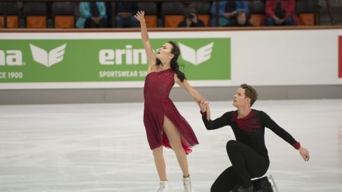 Agevole successo per Chock/Bates in un Nebelhorn Trophy in salsa nordamericana