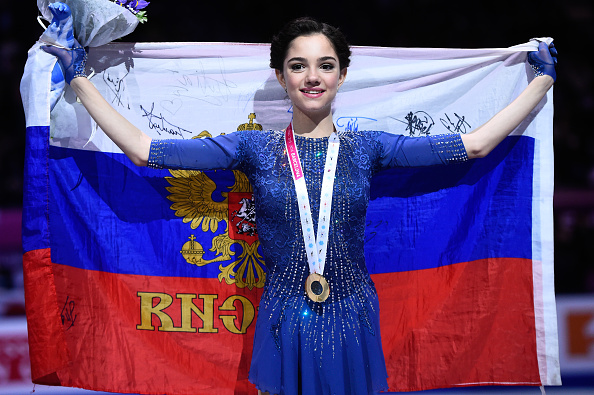 Evgenia Medvedeva in scia a Yu-Na Kim e Adelina Sotnikova