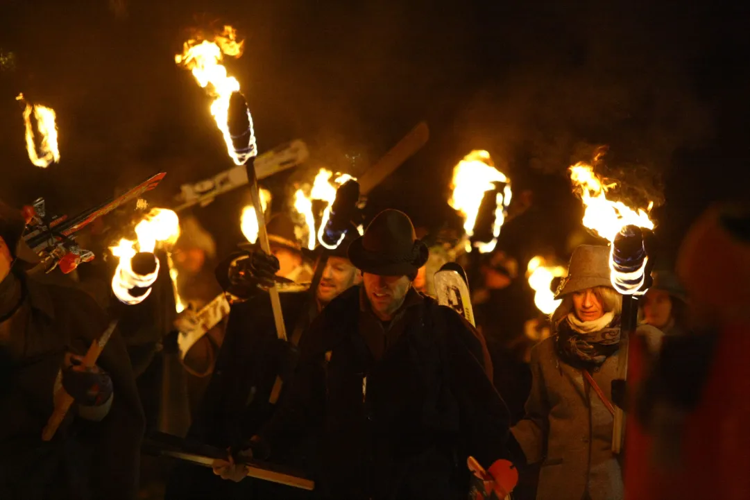 A Tarvisio si celebra l'arrivo del 2024 con la magia della Fiaccolata del Lussari