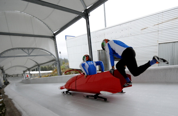 Tripletta tedesca nella prima gara di Altenberg. Azzurri nelle retrovie