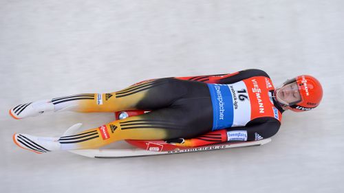 Dajana Eitberger domina ad Igls tra la sorpresa generale. 15ma Sandra Robatscher, brutta botta alla spalla per Voetter