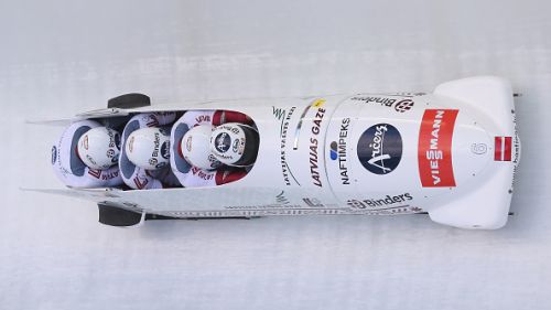 Oskars Melbardis vince ad Igls ed alza al cielo la Coppa del Mondo di bob a quattro! Bertazzo 15mo