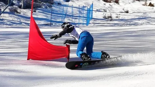 Le alte temperature mettono in difficoltà gli organizzatori della tappa di Coppa del Mondo di snowboard di Piancavallo