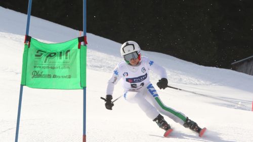 Tanta neve a Passo S. Pellegrino, Brignone ha fiducia alla vigilia del primo super-g: 'Qui lavorano alla grande'