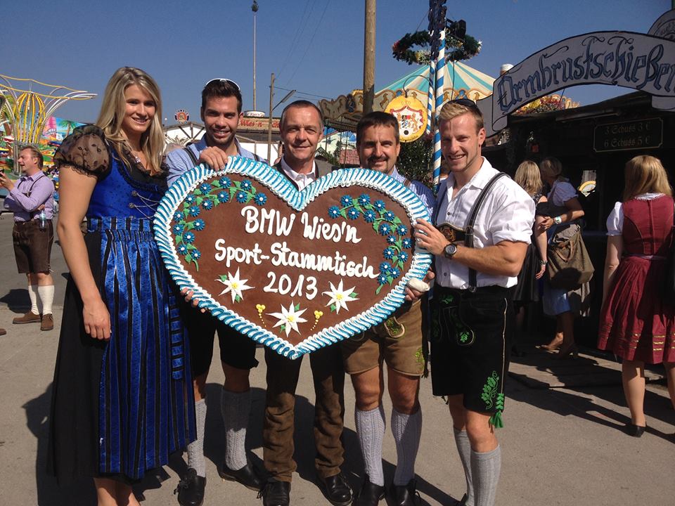 I big dello slittino tedesco si prendono una pausa all'Oktoberfest