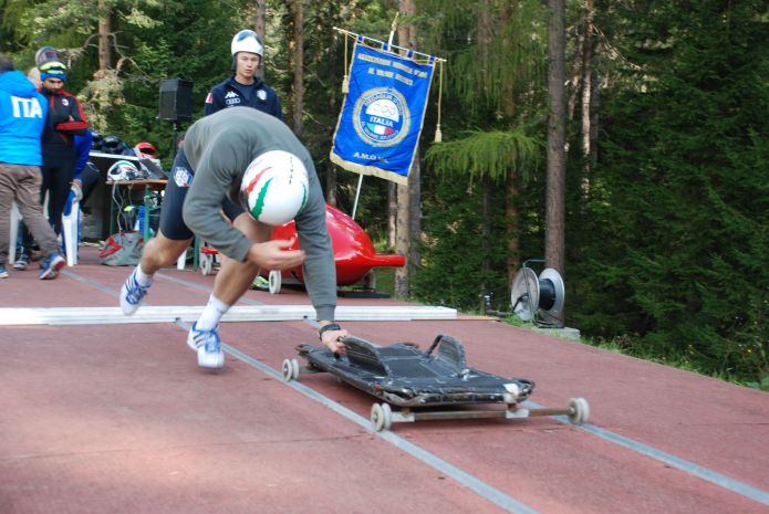 Famengo e Gallina vincono ex-equo i campionati italiani di spinta. Valentina Margaglio si impone tra le donne