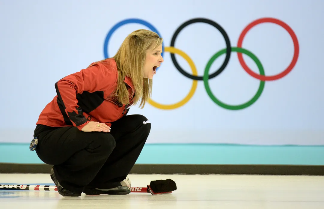 Jennifer Jones è la prima a raggiungere le semifinali