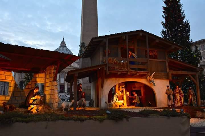 Il presepe che scalda il Natale e il Giubileo voluto da Papa Francesco arriva dalla Val di Fiemme