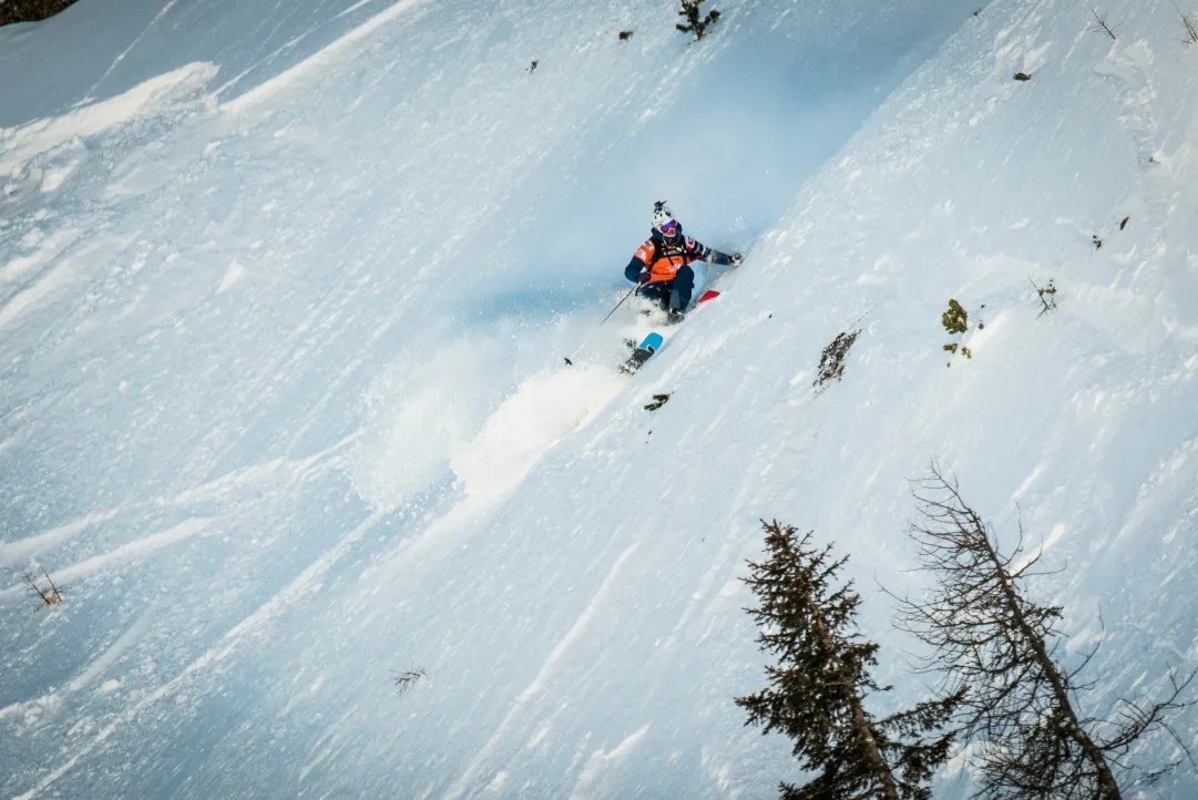 Freeride World Tour: a Fieberbrunn vince la svedese Rapp, poi la mancanza di neve costringe al rinvio per le altre categorie