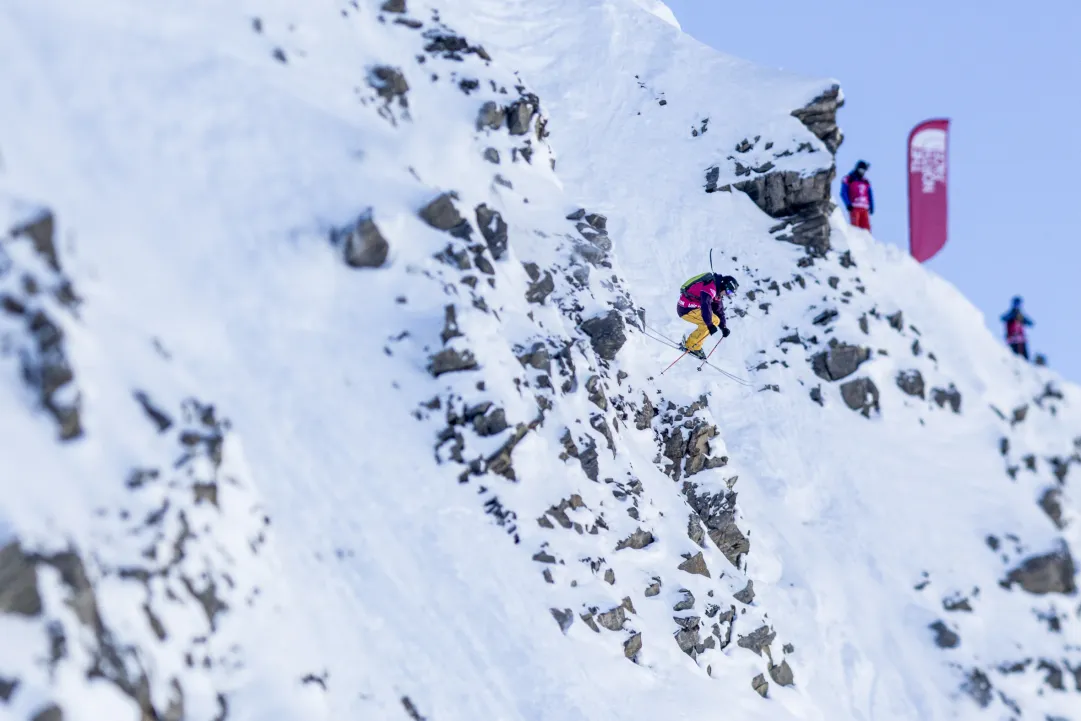 Loic Collomb Patton dà spettacolo nella prima tappa dello Swatch Freeride World Tour 2015 by The North Face a Chamonix