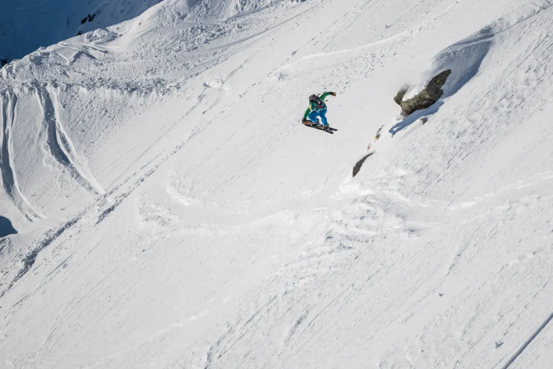 Torna l'Artesina Freeride Fest, domani i rider che sognano il World Tour si danno battaglia sul monte Mondolé