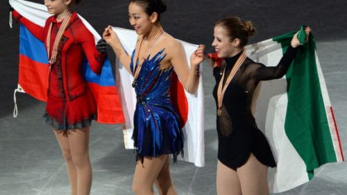 Il saluto delle grandi: oro in casa per Mao Asada, bronzo per Carolina Kostner mentre Julia Lipnitskaia si aggiudica l'argento