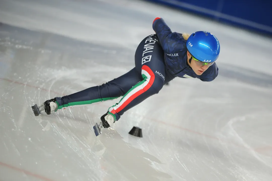 Arianna Fontana raddoppia in Coppa: l’azzurra si prende l’argento nei 500