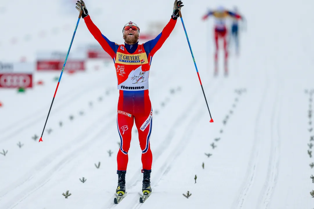 L’insaziabile Sundby trionfa nella 15 Km della Val di Fiemme e ipoteca il Tour de Ski