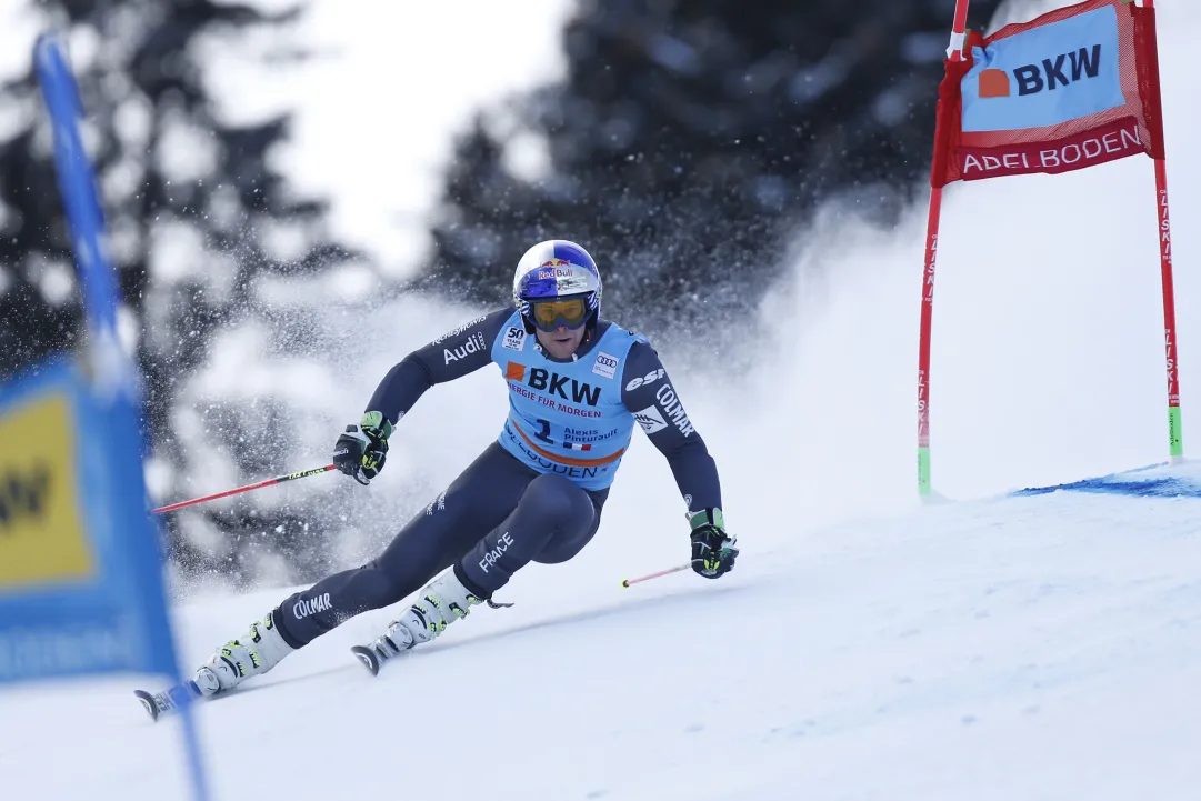 Alexis Pinturault domina la prima manche del Gigante di Adelboden