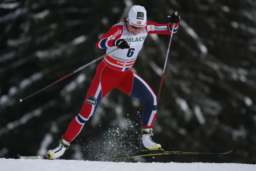 Maiken Caspersen Falla realizza il miglior tempo nelle qualificazioni della sprint femminile