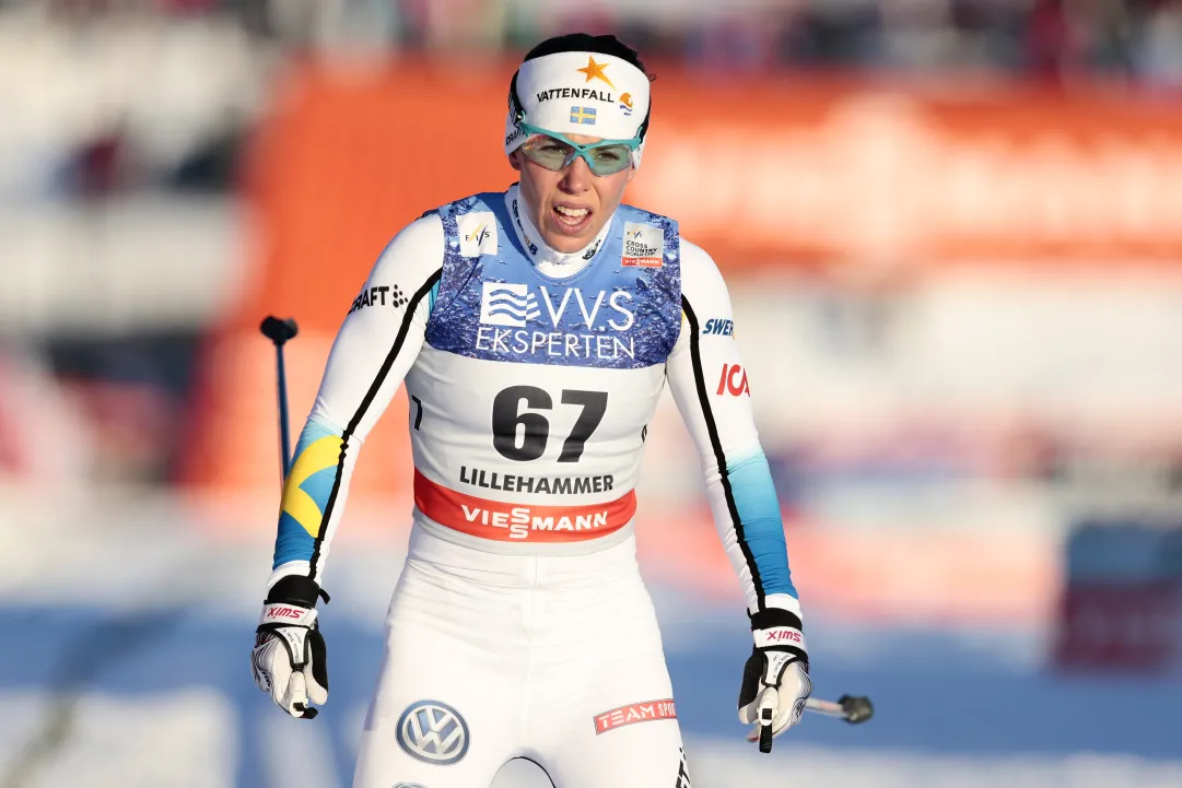 Charlotte Kalla domina lo skiathlon dei campionati svedesi