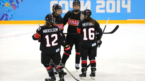 Stati Uniti e Canada vincono le prime partite del torneo di hockey Femminile