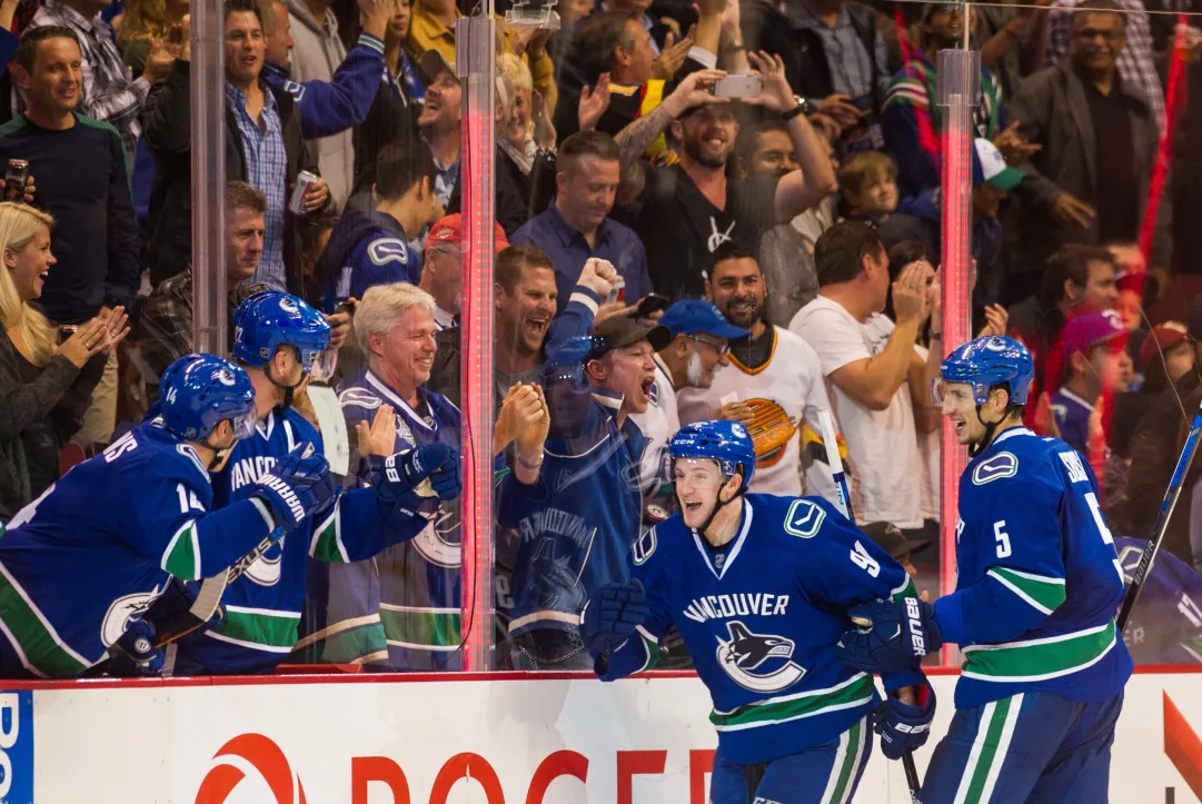 NHL: Vancouver ferma Montreal a un passo dal record