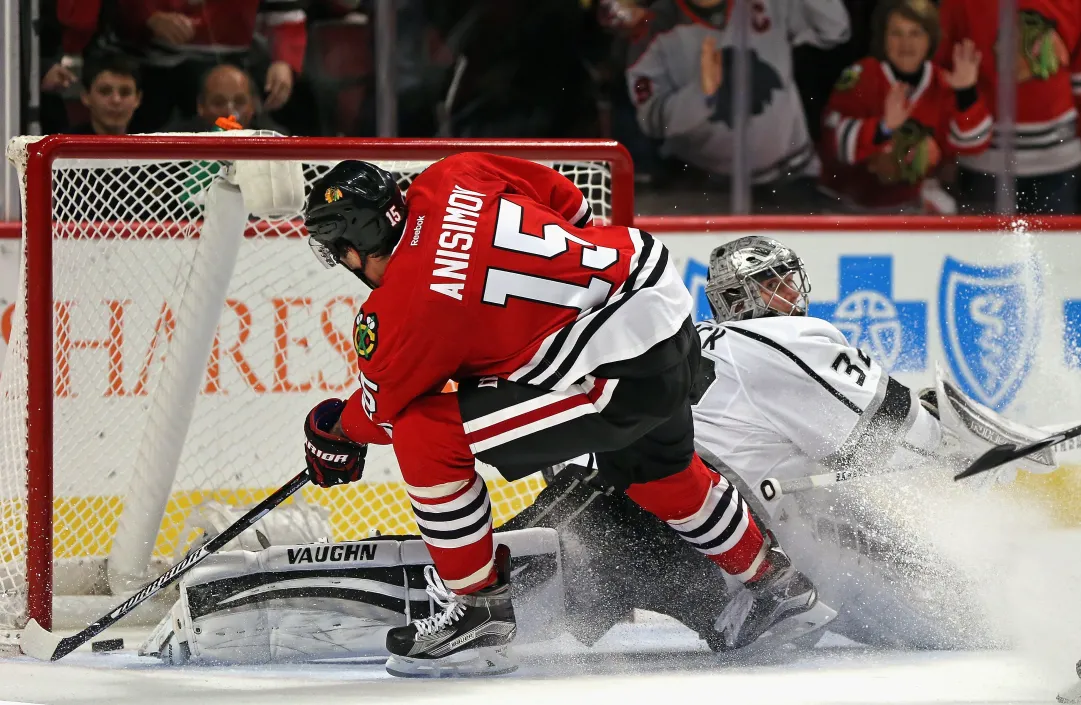 NHL - Chicago ferma la corsa dei Los Angeles Kings