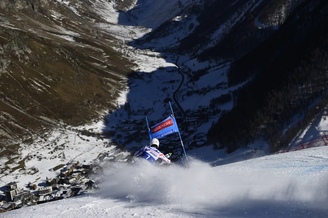 Faivre pettorale 1 nel Gigante di Val d'Isere, Hirscher 4, Nani 9