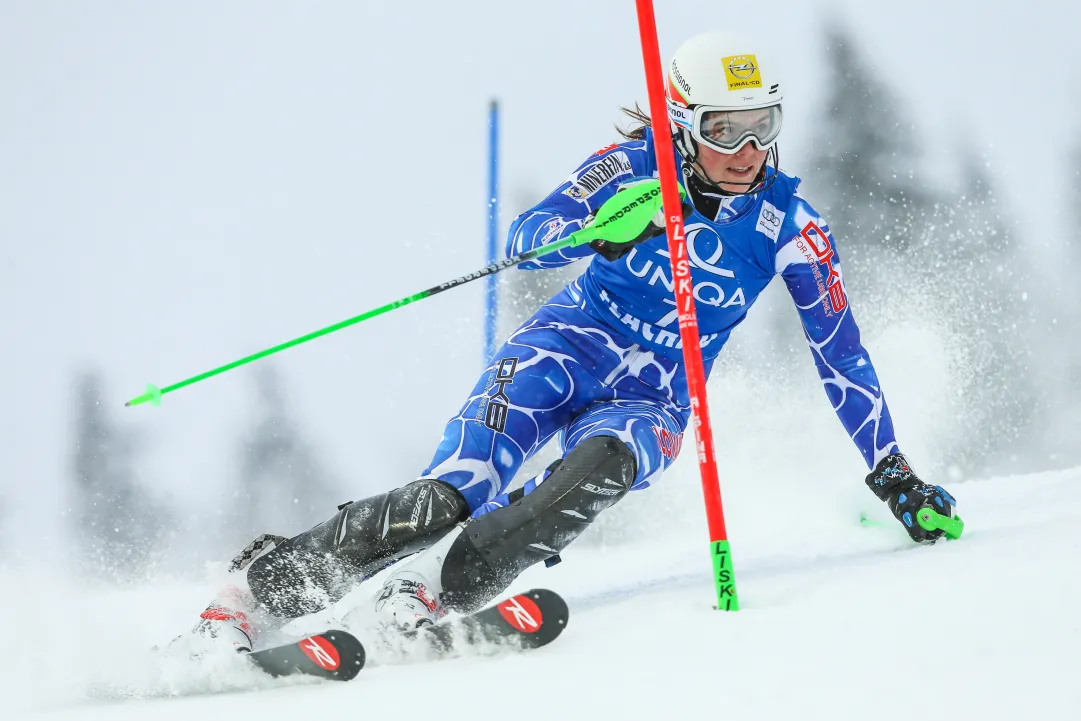 Slalom Flachau: Vhlova con il numero 1, Shiffrin 7, Curtoni con il 13