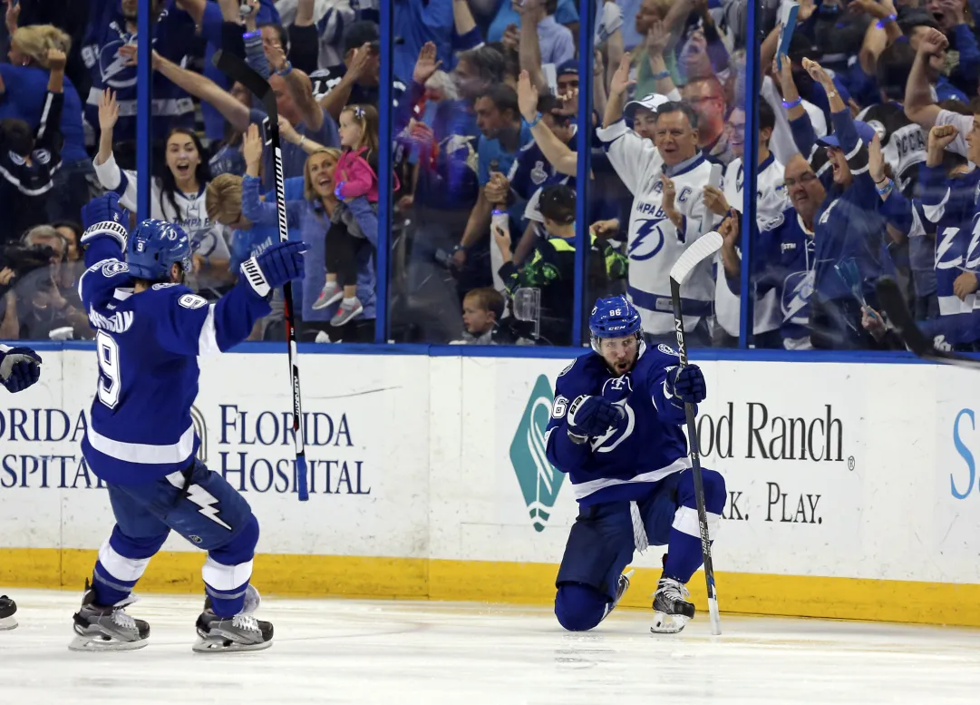 NHL: la prima finalista di Conference è Tampa Bay