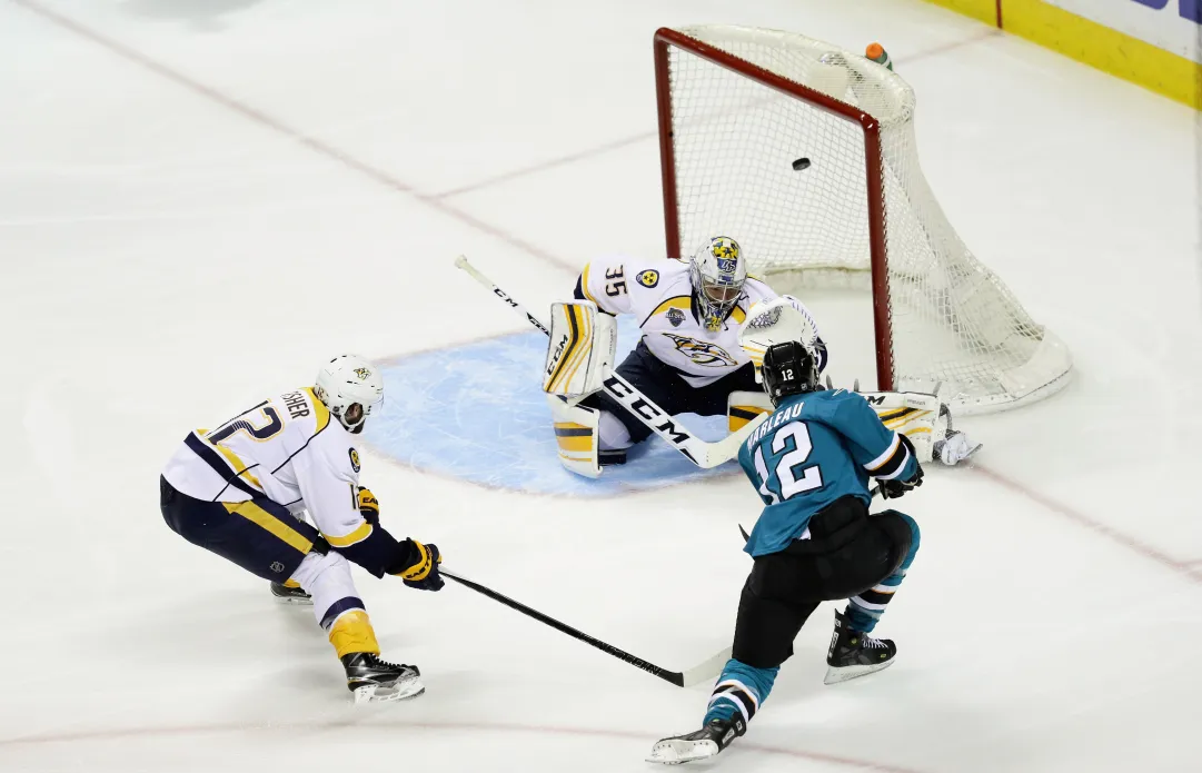 NHL: gli Sharks schiantano i Predators e sono in finale di Conference