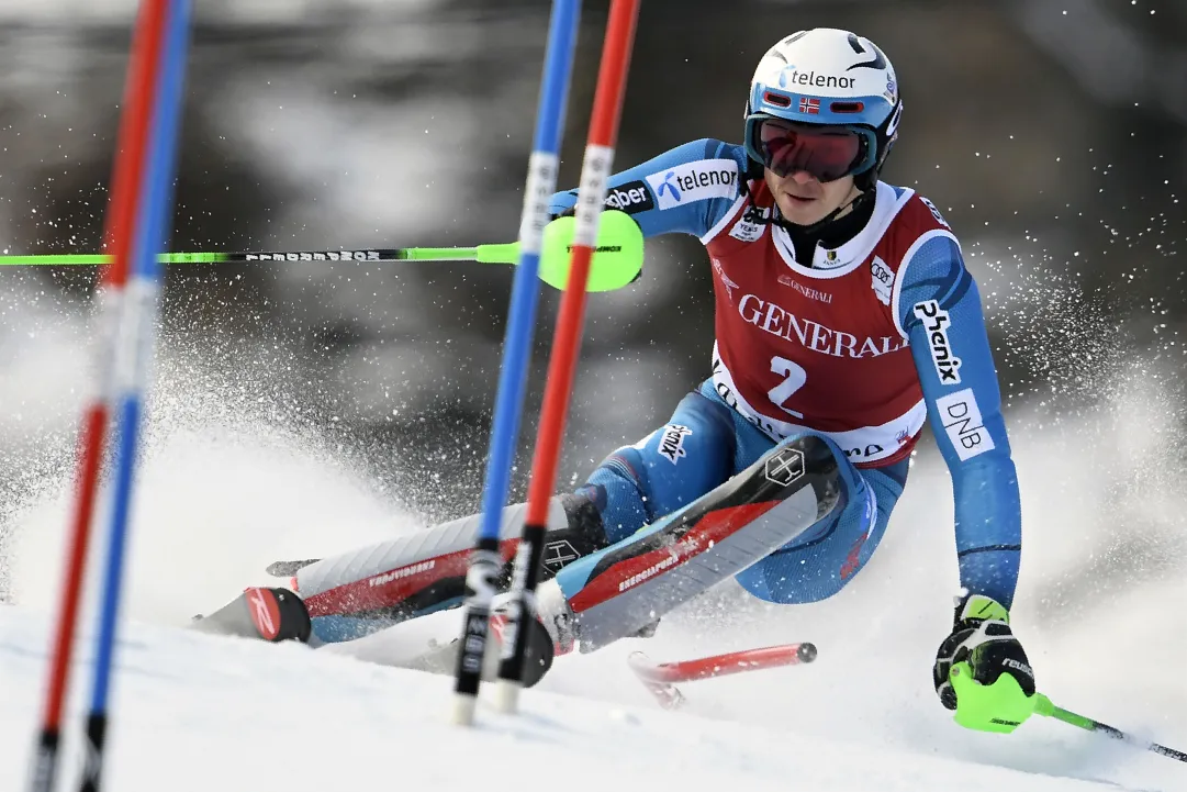 Henrik Kristoffersen è tornato. Vince lo Slalom di Val d'Isere, Gross quinto