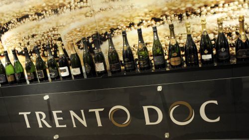 Trentodoc sulle Dolomiti: gli appuntamenti con le bollicine di montagna