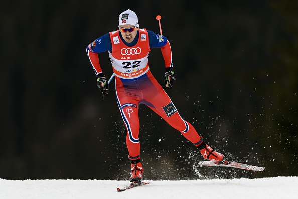 Dominio Fossli nella sprint maschile di Ruka. Settimo Federico Pellegrino