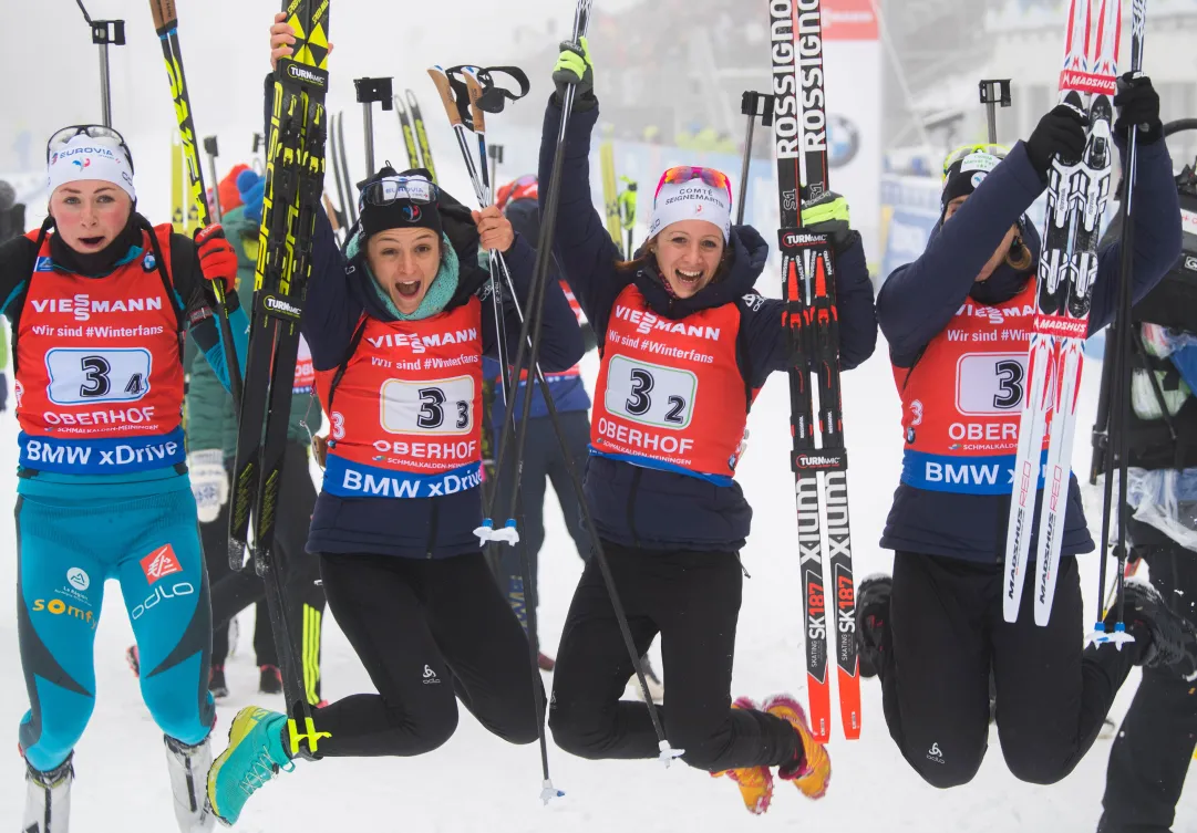 La Francia trionfa nella staffetta femminile di Oberhof, sesta l'Italia