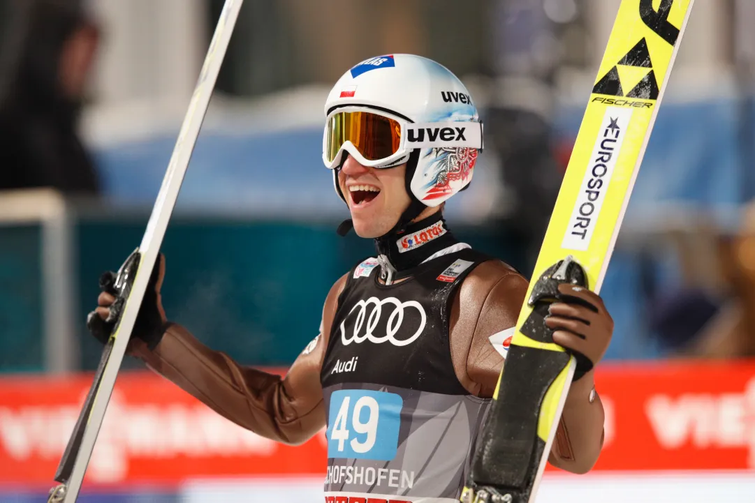 Kamil Stoch e Ryoyu Kobayashi trionfano ad Engelberg e mandano segnali per la Tournée