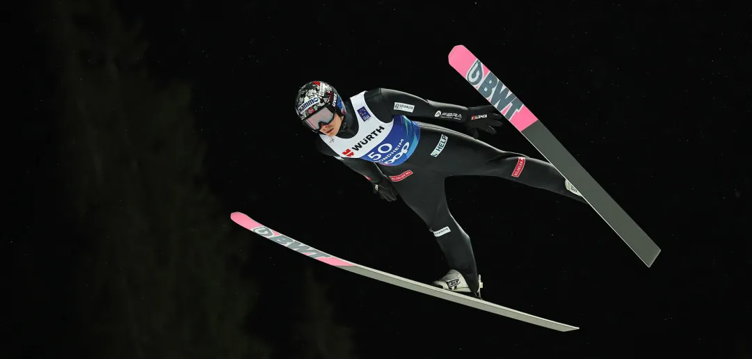 Marius Lindvik sbanca Trondheim, il norvegese è il nuovo campione del mondo su Normal Hill